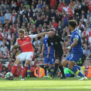 Dramatic Third: Ramsey's Thrilling Goal Secures Arsenal's Victory Over Everton (2017) Dramatic Third: Ramsey's Thrilling Goal Secures Arsenal's Victory Over Everton (2017)
