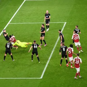 Eddie Nketiah Scores First Arsenal Goal in Empty Emirates Stadium (Arsenal v Dundalk 2020-21) Eddie Nketiah Scores First Arsenal Goal in Empty Emirates Stadium (Arsenal v Dundalk 2020-21)