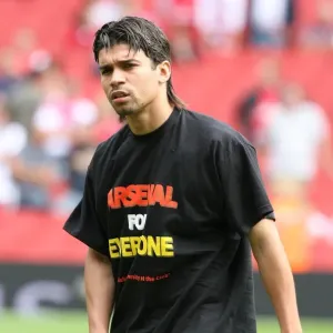 Eduardo (Arsenal) Eduardo (Arsenal)