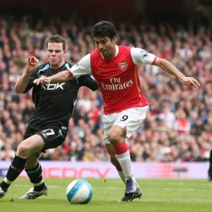 Eduardo (Arsenal) Danny Guthrie (Bolton)