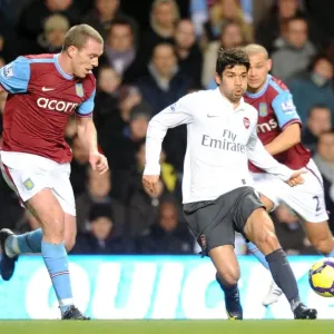 Eduardo (Arsenal) Richard Dunne (Villa). Aston Villa 0: 0 Arsenal. Barclays Premier League