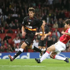 Eduardo scores Arsenals 3rd goal