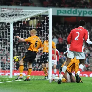 Eduardo taps the ball into an empty net to score the 2nd Arsenal goal. Arsenal 3