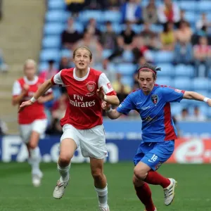 Ellen White (Arsenal) Alex Culvin (Bristol). Arsenal Ladies 2: 0 Bristol Academy Ellen White (Arsenal) Alex Culvin (Bristol). Arsenal Ladies 2: 0 Bristol Academy