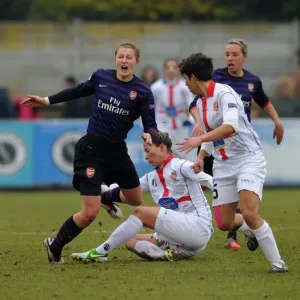 Ellen White vs. Sandy Maendly: Foul in Arsenal Ladies UEFA Women's Champions League Quarterfinal Ellen White vs. Sandy Maendly: Foul in Arsenal Ladies UEFA Women's Champions League Quarterfinal