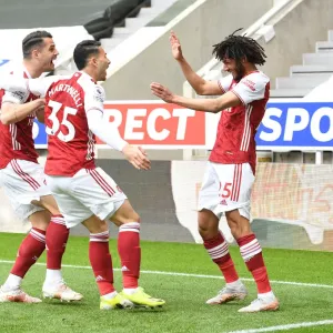 Elneny, Martinelli, and Xhaka: Celebrating Arsenal's First Goal Against Newcastle United (2021)