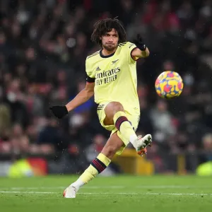 Elneny's Determined Showdown: Arsenal vs Manchester United (Premier League 2020-21) Elneny's Determined Showdown: Arsenal vs Manchester United (Premier League 2020-21)