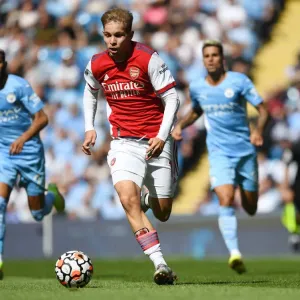 Emile Smith Rowe in Action: Manchester City vs. Arsenal, Premier League 2021-22
