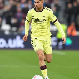 Emile Smith Rowe in Action: West Ham United vs. Arsenal, Premier League 2021-22