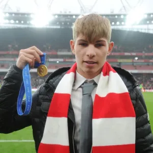 Emile Smith-Rowe Honors U17 World Cup Medal at Arsenal vs. Tottenham