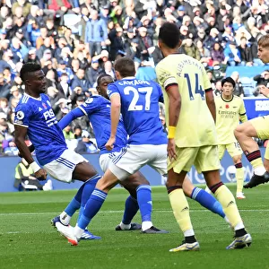 Emile Smith Rowe Scores Arsenal's Second Goal: Leicester City vs Arsenal, Premier League 2021-22 - The King Power Stadium Thriller