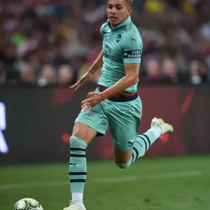 Emile Smith Rowe Shines in Arsenal's International Champions Cup Clash Against Paris Saint-Germain (2018, Singapore) Emile Smith Rowe Shines in Arsenal's International Champions Cup Clash Against Paris Saint-Germain (2018, Singapore)