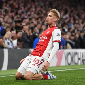 Emile Smith Rowe's Stunning Goal: Arsenal's Victory Moment vs Chelsea, Premier League 2021-22 Emile Smith Rowe's Stunning Goal: Arsenal's Victory Moment vs Chelsea, Premier League 2021-22