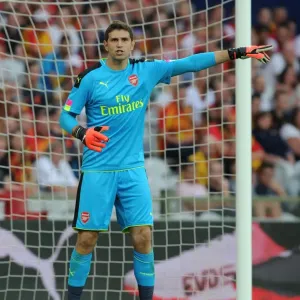 Emiliano Martinez in Action: Arsenal's Goalkeeper Shines in 2016 Pre-Season Friendly Against RC Lens Emiliano Martinez in Action: Arsenal's Goalkeeper Shines in 2016 Pre-Season Friendly Against RC Lens
