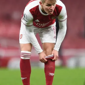 Empty Emirates: Arsenal vs Manchester United in Ghostly Premier League Clash (2020-21)