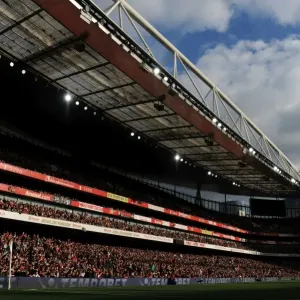 Emirates Battle: Arsenal vs Manchester City, Premier League 2016-17 Emirates Battle: Arsenal vs Manchester City, Premier League 2016-17