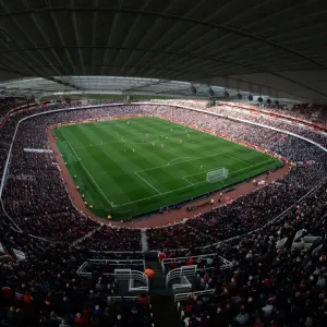 Emirates Battle: Arsenal vs Manchester City, Premier League 2016-17 Emirates Battle: Arsenal vs Manchester City, Premier League 2016-17