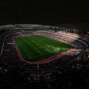 Emirates Battle: Arsenal vs Manchester City, Premier League 2016-17 Emirates Battle: Arsenal vs Manchester City, Premier League 2016-17