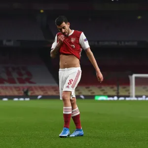 Empty Emirates: Dani Ceballos Plays On in COVID-19 Restrictions - Arsenal vs. Olympiacos, UEFA Europa League Empty Emirates: Dani Ceballos Plays On in COVID-19 Restrictions - Arsenal vs. Olympiacos, UEFA Europa League