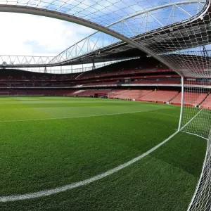 Emirates Stadium: Arsenal vs Aston Villa, Premier League 2014-15