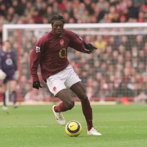 Emmanuel Adebayor in Action for Arsenal Against Bolton Wanderers, FA Premiership, Highbury, London, 2006 Emmanuel Adebayor in Action for Arsenal Against Bolton Wanderers, FA Premiership, Highbury, London, 2006