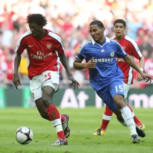 Emmanuel Adebayor (Arsenal) Florent Malouda (Chelsea) Emmanuel Adebayor (Arsenal) Florent Malouda (Chelsea)