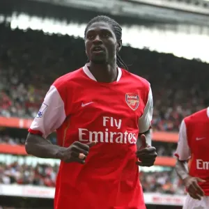 Emmanuel Adebayor celebrates scoring Arsenals 5th goal his 3rd Emmanuel Adebayor celebrates scoring Arsenals 5th goal his 3rd