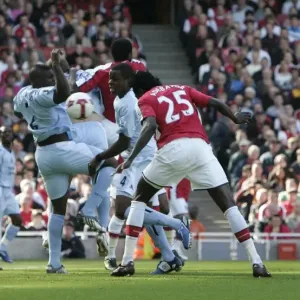 Emmanuel Adebayor scores Arsenal and his 1st goal Emmanuel Adebayor scores Arsenal and his 1st goal
