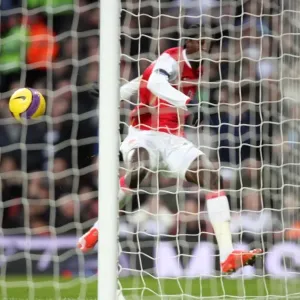 Emmanuel Adebayor scores Arsenals 2nd Emmanuel Adebayor scores Arsenals 2nd