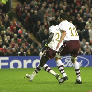 Emmanuel Adebayor scores Arsenals 2nd goal Emmanuel Adebayor scores Arsenals 2nd goal