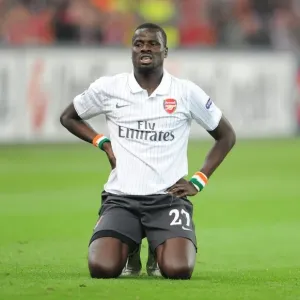Emmanuel Eboue in Action: Arsenal's Triumph over Standard Liege in UEFA Champions League (16/9/2009) Emmanuel Eboue in Action: Arsenal's Triumph over Standard Liege in UEFA Champions League (16/9/2009)