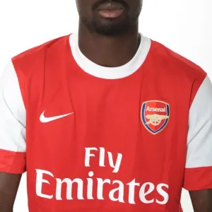 Emmanuel Eboue (Arsenal). Arsenal 1st Team Photocall and Membersday. Emirates Stadium