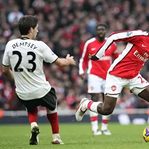 Emmanuel Eboue (Arsenal) Clint Dempsey (Fulham)