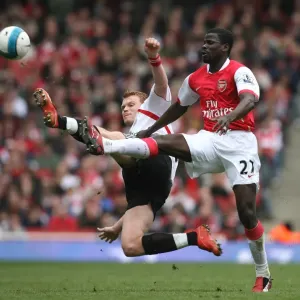 Emmanuel Eboue (Arsenal) John Arne Riise (Liverpool)