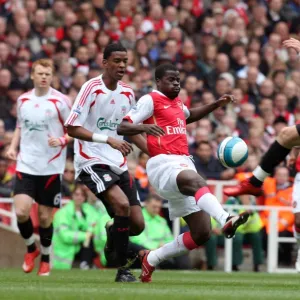 Emmanuel Eboue (Arsenal) Leiva Lucas (Liverpool)