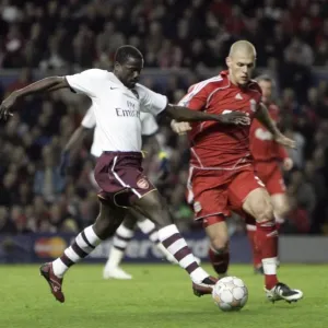 Emmanuel Eboue (Arsenal) Martin Skrtel (Liverpool) Emmanuel Eboue (Arsenal) Martin Skrtel (Liverpool)
