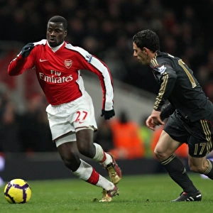 Emmanuel Eboue (Arsenal) Maxi Rodriguez (Liverpool). Arsenal 1: 0 Liverpool