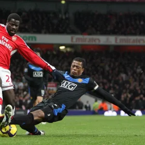 Emmanuel Eboue (Arsenal) Patrice Evra (Man Utd). Arsenal 1: 3 Manchester United