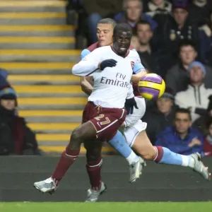 Emmanuel Eboue Print, Arsenal vs Aston Villa Emmanuel Eboue Print, Arsenal vs Aston Villa