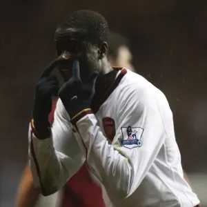 Emmanuel Eboue's Unforgettable Performance: Arsenal's 1-2 Victory Over Aston Villa (December 2007)