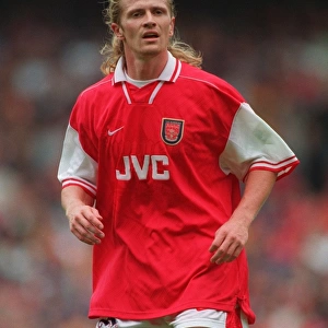 Emmanuel Petit: The Pivotal Player in Arsenal's Historic 1997/98 Double Victory