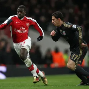 Emmnuel Eboue (Arsenal) Maxi Rodriguez (Liverpool). Arsenal 1: 0 Liverpool