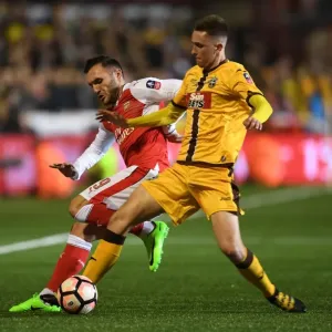 The FA Cup Battle: Sutton United vs. Arsenal - Underdogs vs. Giants The FA Cup Battle: Sutton United vs. Arsenal - Underdogs vs. Giants