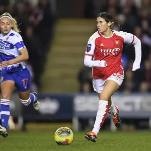 FA WSL Cup: Arsenal's Kyra Cooney-Cross Battles Past Reading Defender FA WSL Cup: Arsenal's Kyra Cooney-Cross Battles Past Reading Defender
