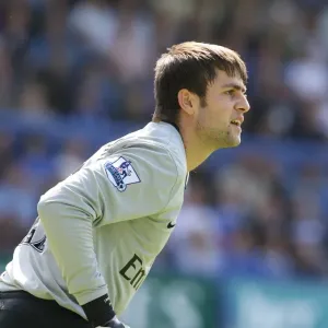 Fabianski's Masterclass: Arsenal's 4-0 Victory Over Portsmouth, 2009