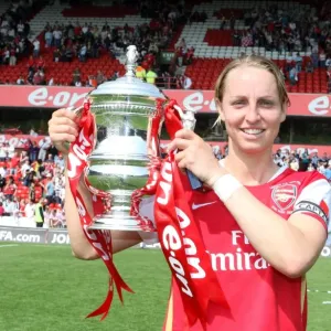 Faye White with the FA Cup: Arsenal's Victory in the FA Women's Cup Final against Leeds United (5/5/08)
