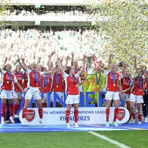 Arsenal Women Prints: AWFC 2024-25