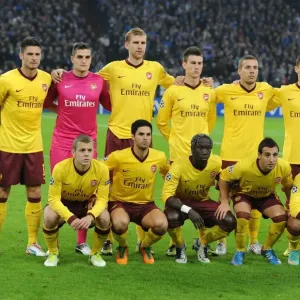 FC Schalke 04 v Arsenal FC - UEFA Champions League FC Schalke 04 v Arsenal FC - UEFA Champions League