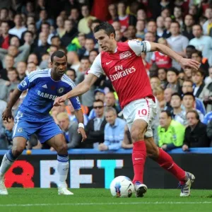 Five-Goal Blitz: Robin van Persie's Unforgettable Performance in Arsenal's Thrilling 5-3 Victory Over Chelsea (2011-12)