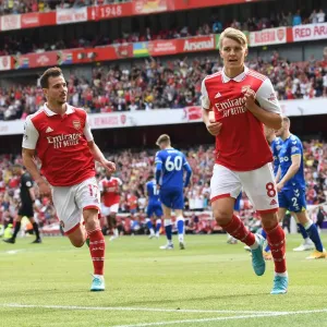 Five-Star Odegaard: Arsenal's Clinical Performance vs. Everton (2021-22) - Martin Odegaard Scores Arsenal's 5th Goal